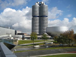 BMW va former des chômeurs espagnols en Allemagne