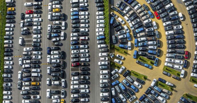 C’est la pire chute depuis 2022 : pourquoi les entreprises n’achètent plus de voitures ?