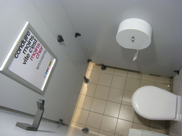 Publicité ou bourrage de crâne : l’écologie jusque dans les WC !!!