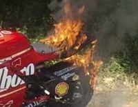 Photo du jour : «Elle est chaude la Desmo de Marcel !!»