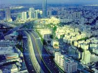 Deux Israéliens s'arrêtent en plein milieu de l'autoroute pour faire l'amour