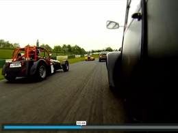 Vidéo - la Citroën 2 cv à moteur twin BMW R, un outil sur circuit