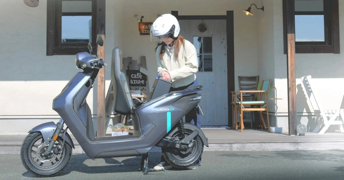 Yamaha propose un scooter électrique au prix d’une trottinette au Japon, mais sans la batterie