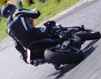Stage de pilotage supermotard: le supermoto Camp nous ouvre ses portes.