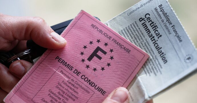 Votre vieux permis de conduire français en papier n’a plus que sept ans à vivre