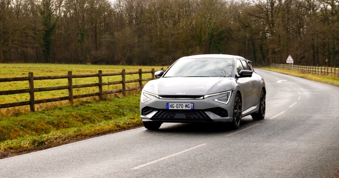 Faut-il craquer pour la version restylée du Kia EV6?