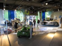 Reportage : concept-cars et prototypes futuristes écolos au Peugeot Avenue Paris