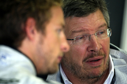 F1 - Contradictions : Ross Brawn veut garder Button !