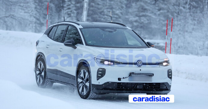 Un gros restylage en prévision pour l’un des modèles électriques de Volkswagen, le SUV Volkswagen ID.4 qui effectue des essais en Suède.