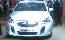 Future Opel Insignia OPC : premières fuites