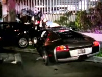 Strike avec une Murcielago: 5 voitures défoncées !