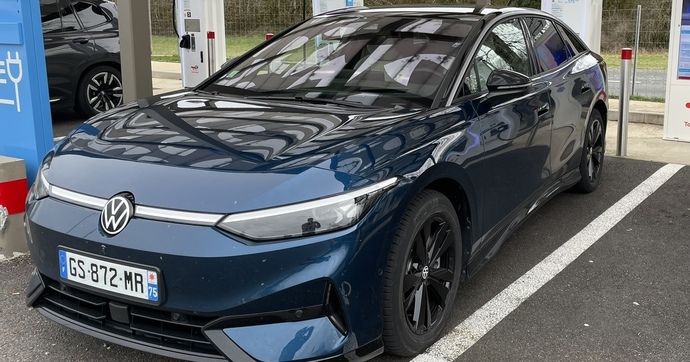 On s’était moqué de Volkswagen sur l’électrique mais ses ventes n’ont plus rien de ridicule