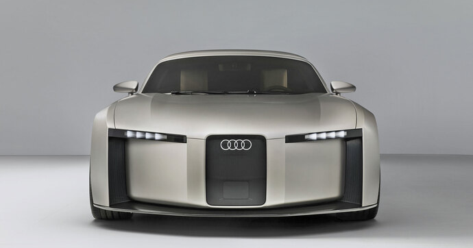 Calendrier 2026 : Coupés – Voici venu le temps de l’électrique pour les Porsche 718 Cayman, Audi TT et Lexus LFA. Tandis que les coupés Toyota et Lamborghini conservent des moteurs thermiques.