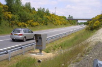 Radars: bénéfice de 349 millions d'euros et 8000105 points retirés en 2006