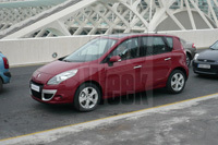 Le Nouveau Renault Scénic 3 se promène déjà en ville!
