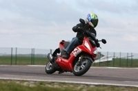 Peugeot Speedfight 3 50 cm3 : Passage au moteur 4 temps