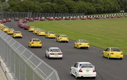 Record : 273 Mitsubishi Lancer pour entrer au Guiness