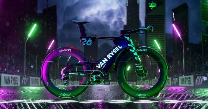 Avec le Van Rysel FTP², Decathlon a créé un vélo électrique aussi rapide qu’une R5 électrique !