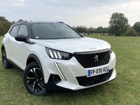 Essai - Peugeot 2008 1.2 Puretech 130 EAT8: la boîte à rythmes