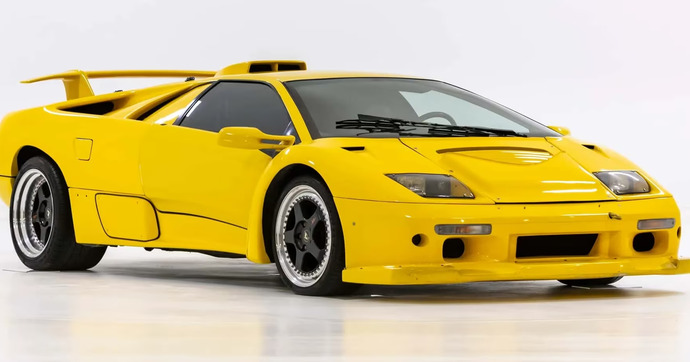 En fait, cette Lamborghini Diablo cache le prototype de la première supercar de série à dépasser les 1000 chevaux