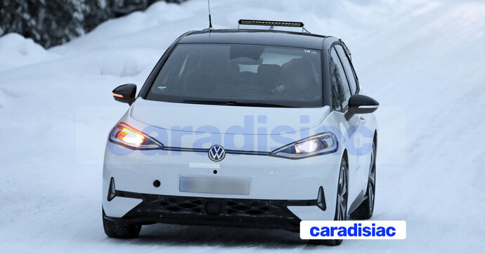 Afin de renforcer l’identité stylistique entre tous ses modèles électriques, Volkswagen va faire bénéficier son ID.3 d’un nouveau lifting.