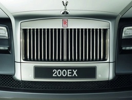 Future Rolls Royce 200 EX : le teasing, c'est la grille