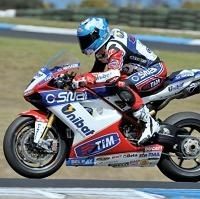 Superbike - Imola M.1: Carlos Checa net et sans bavure