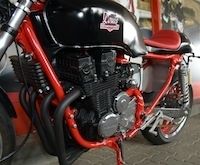 Reportage: Louis-Moto s'occupe de la Honda Seven Fifty pour en faire un Café Racer
