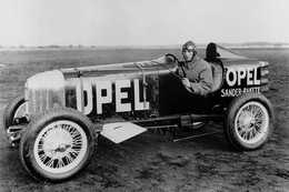Question du jour n°63 : que signifie le logo Opel ?