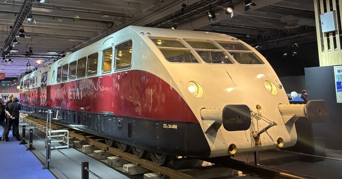 Cet engin a sauvé la marque de la faillite : venez découvrir l’incroyable Autorail de Bugatti à Rétromobile 2026