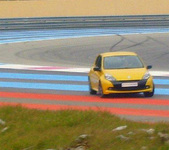 Renault Clio RS restylée: c'est clair