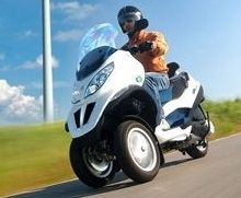 Electrique: l'Europe lance des fonds et Piaggio avec KTM vont en profiter
