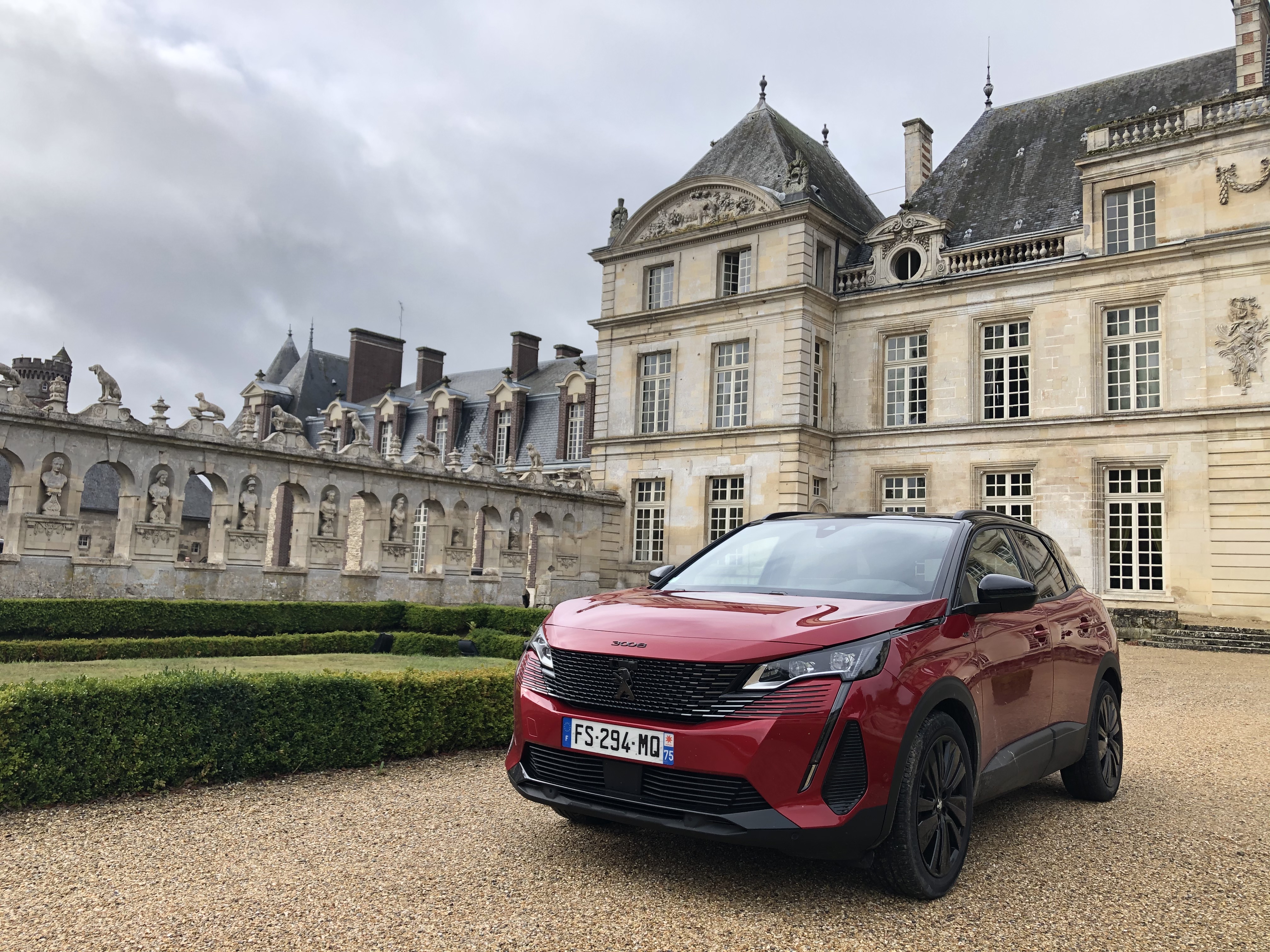 Essai vidéo - Peugeot 3008 restylé (2020) : le retour du roi