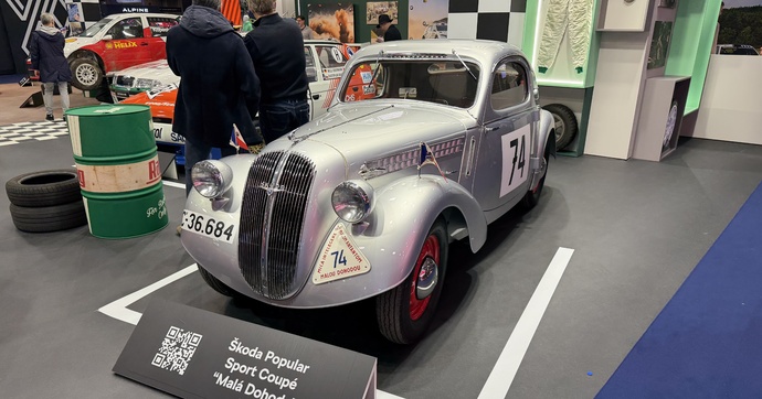 Après 130 ans d’existence, Skoda possède de vraies voitures cultes et les montre à Rétromobile