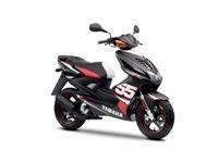 Nouveauté Scooter 2011 : Yamaha Aerox 50 cm3 SP55 réplica