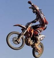 Motocross mondial : GP du Brésil, Herlings vainqueur à égalité de points avec Roczen.