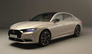 La DS 9 élue voiture du salon de l'auto Caradisiac