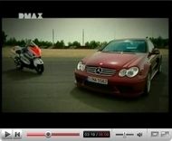 Vidéo «mauto» : Suzuki Hayabusa vs Mercedes CLK DTM