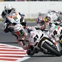 Moto GP - Aprilia: Un team pourra acheter une RSV4 de Superbike et participer à la saison 2012
