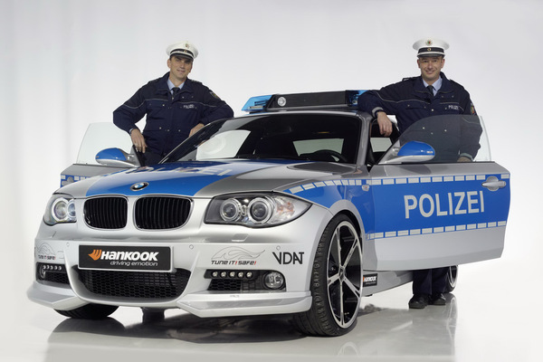 Midi Pile - Polices du monde : la France en Focus RS, l'Italie en Gallardo et l'Allemagne en... BMW AC Schnitzer