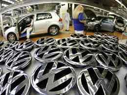 Volkswagen cherche des "volontaires" pour produire la Golf cet été