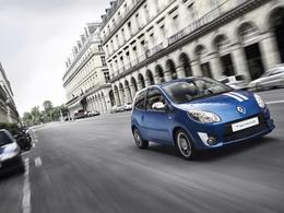 (Minuit chicanes) Faut-il dire "Twingo" ou La Twingo"?