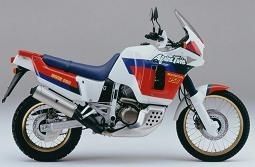 20 ans déja : L'Africa Twin passe en 750