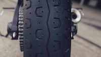 Des Pirelli Phantom™ Sportscomp pour la nouvelle Yamaha XSR700