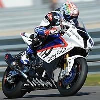 Superbike - Assen Q.2: Corser prend les devants