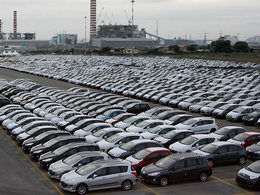 Surcapacité des constructeurs automobiles en Europe : des fermetures d'usines à venir ?
