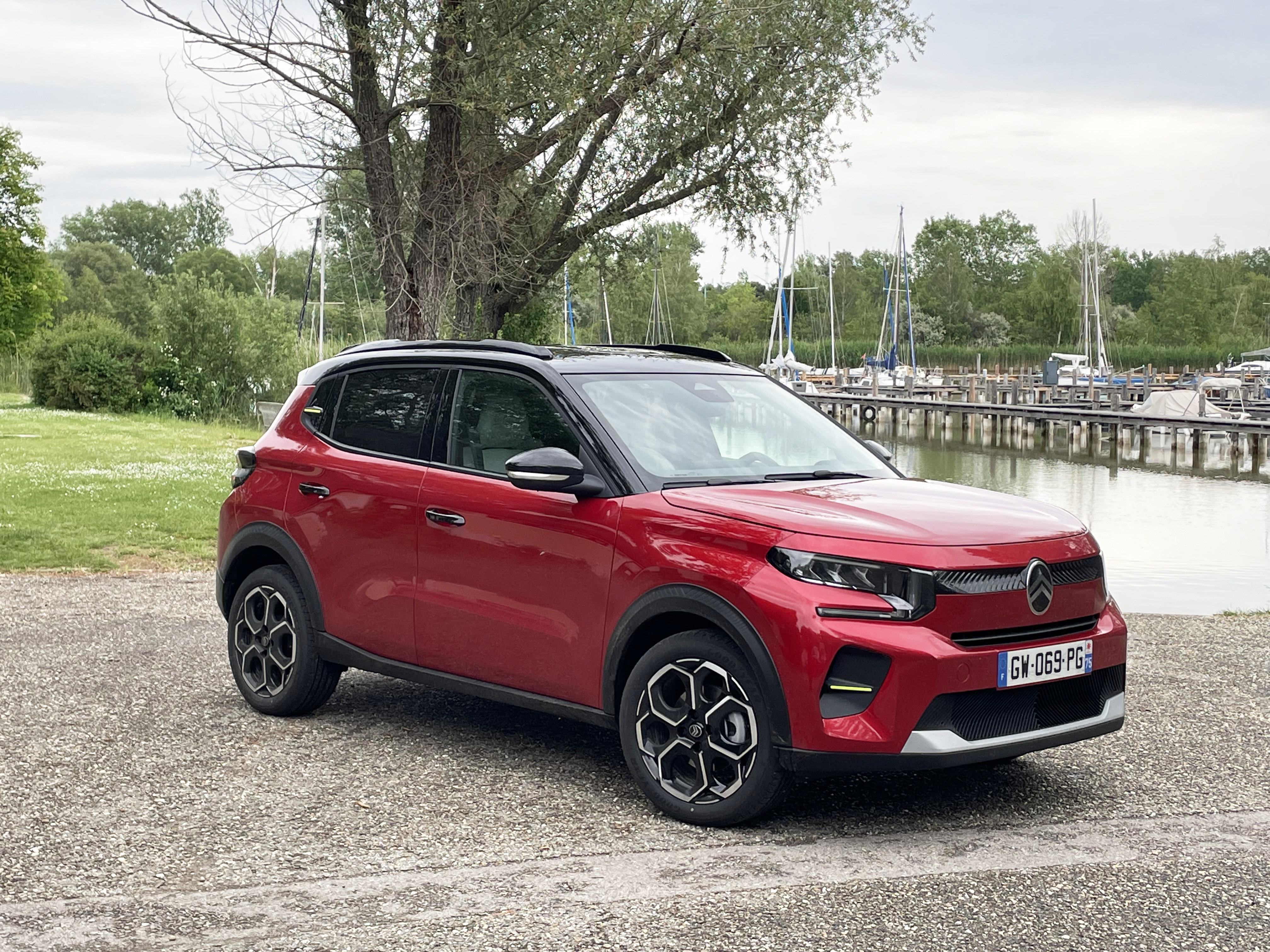https://images.caradisiac.com/logos/2/7/3/2/282732/S0-citroen-c3-2024-que-vaut-la-moins-chere-des-citadines-francaises-essai-video-208755.jpg