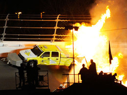 Nascar Daytona 500 : Montoya explose, Kenseth gagne