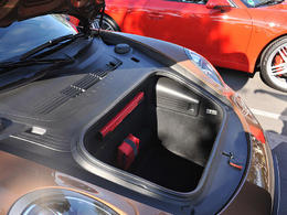 Porsche rappelle 4428 véhicules pour un souci de serrure de coffre