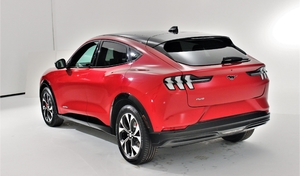 Ford donne un an d'accès à Ionity avec le Mustang Mach-E